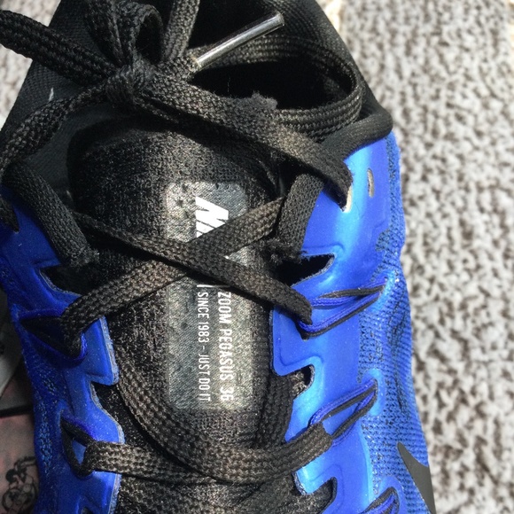 Nike Zoom Pegasus 36 Running Shoes - Picture 3 of 8